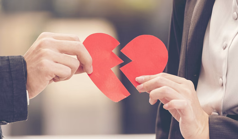 How to Break Up With Minimal Drama Even With the Most Dramatic Partner Ever